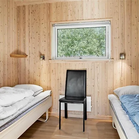 30460-odder-strandvaenget-16 بيت للعطل Odder